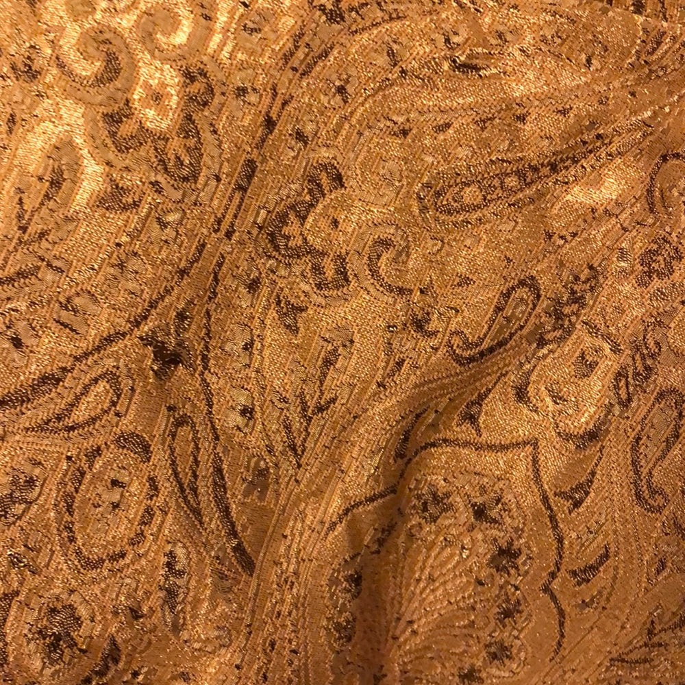 Gold Valance